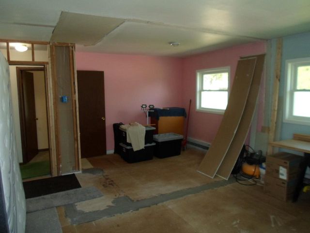W8889 Gossfeld Lane, Beaver Dam, WI 53916