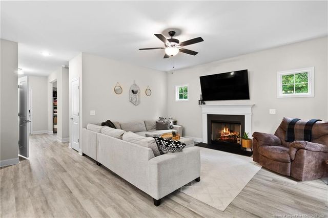 92 Melvill Lane, Cameron, NC 28326