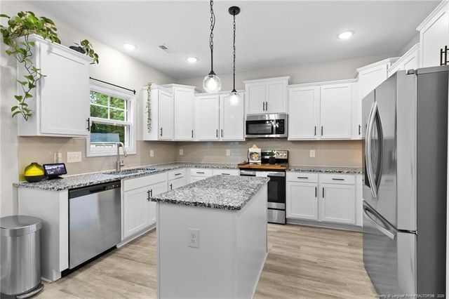 92 Melvill Lane, Cameron, NC 28326
