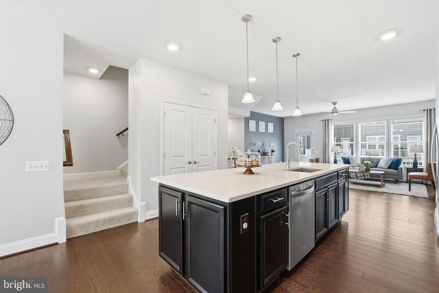 17354 REDSHANK RD, Dumfries, VA 22026