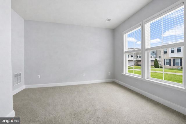17354 REDSHANK RD, Dumfries, VA 22026