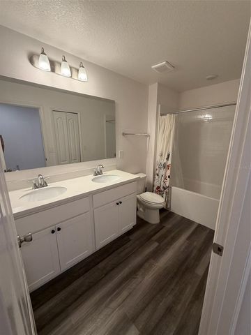 4743 DEER TRACK STREET, Tampa, FL 33610