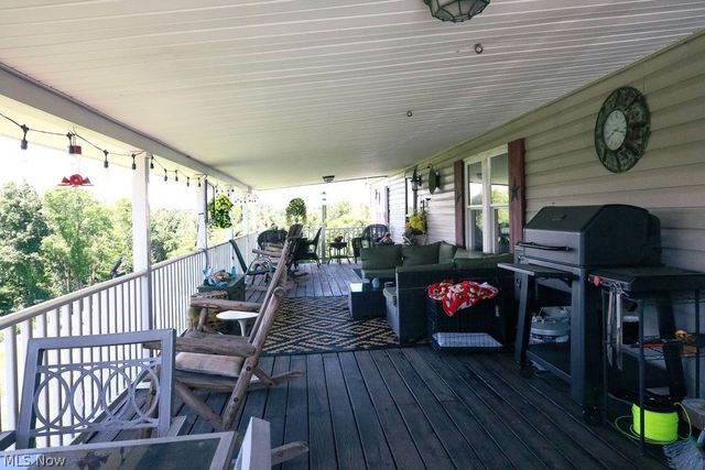 150 Fire Fly Lane, Moundsville, WV 26041