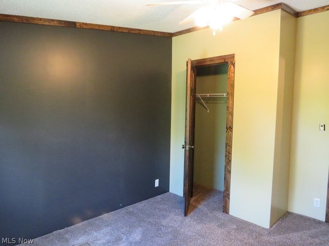 150 Fire Fly Lane, Moundsville, WV 26041