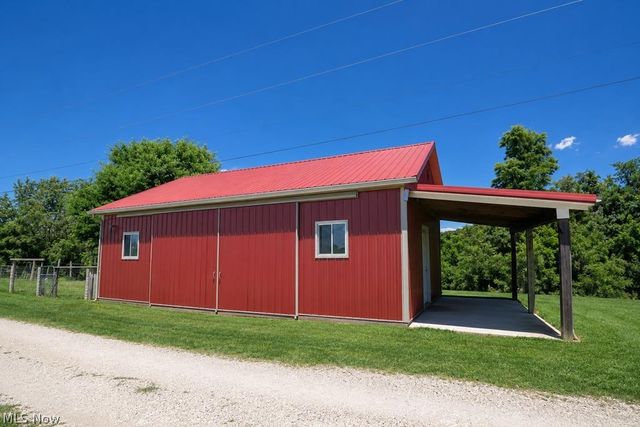 150 Fire Fly Lane, Moundsville, WV 26041