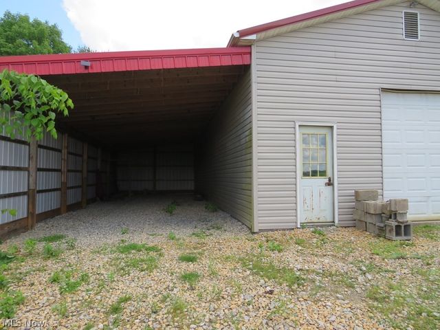 150 Fire Fly Lane, Moundsville, WV 26041