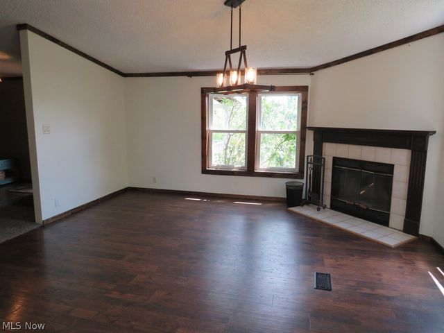 150 Fire Fly Lane, Moundsville, WV 26041