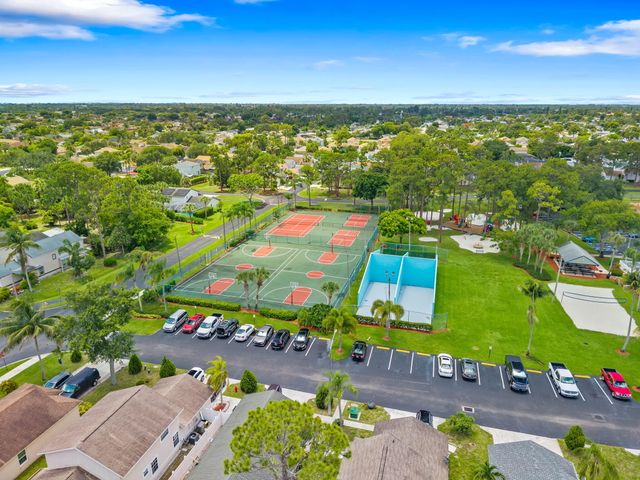 6196 Azalea Circle, West Palm Beach, FL 33415