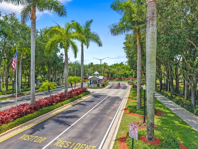 6196 Azalea Circle, West Palm Beach, FL 33415