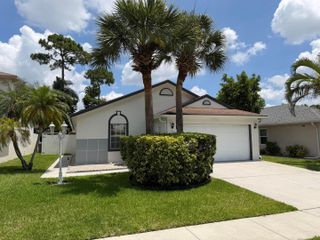 6196 Azalea Circle, West Palm Beach, FL 33415