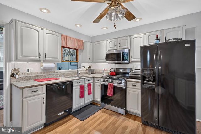 409 NEEPIER RD, Catonsville, MD 21228