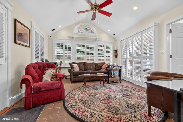 409 NEEPIER RD, Catonsville, MD 21228