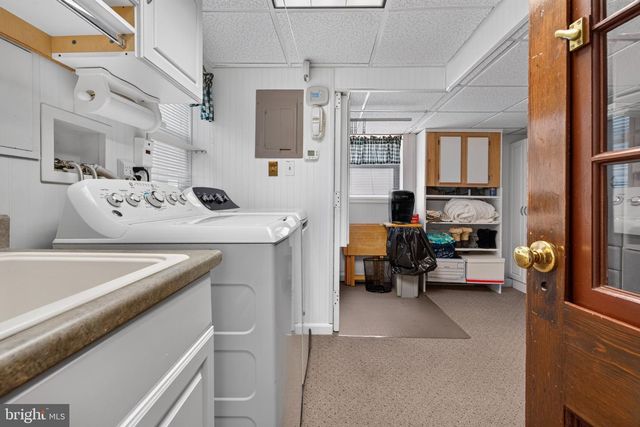 409 NEEPIER RD, Catonsville, MD 21228