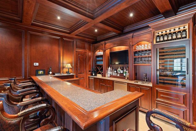 N8426 NORTH SHORE ROAD, Menasha, WI 54952