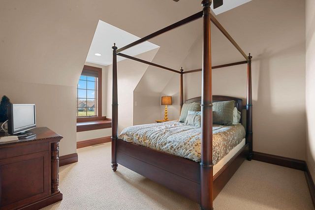 N8426 NORTH SHORE ROAD, Menasha, WI 54952