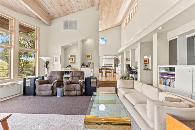 49 Spanish Garden Drive, Chico, CA 95928