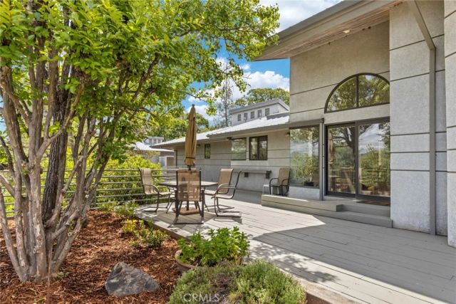 49 Spanish Garden Drive, Chico, CA 95928