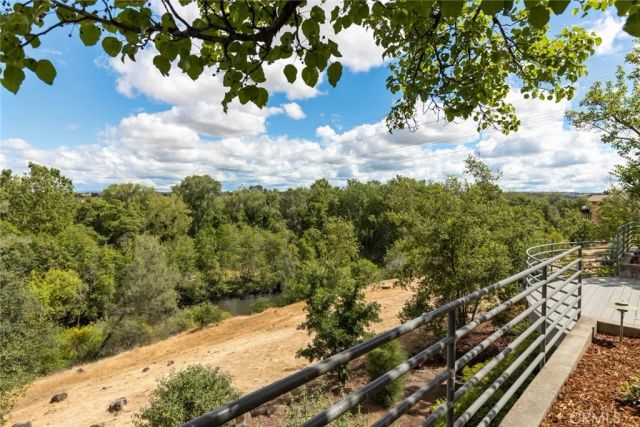 49 Spanish Garden Drive, Chico, CA 95928