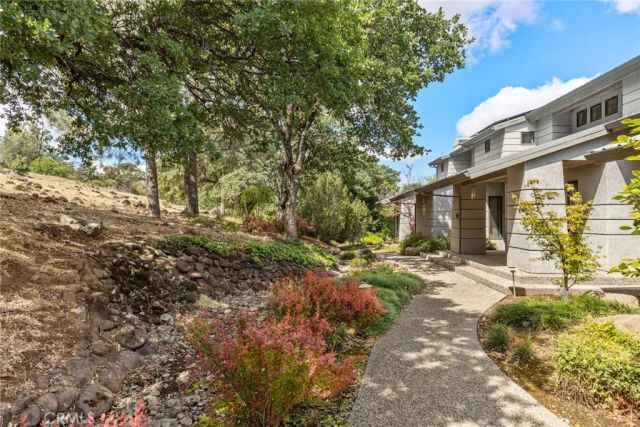 49 Spanish Garden Drive, Chico, CA 95928