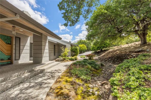 49 Spanish Garden Drive, Chico, CA 95928