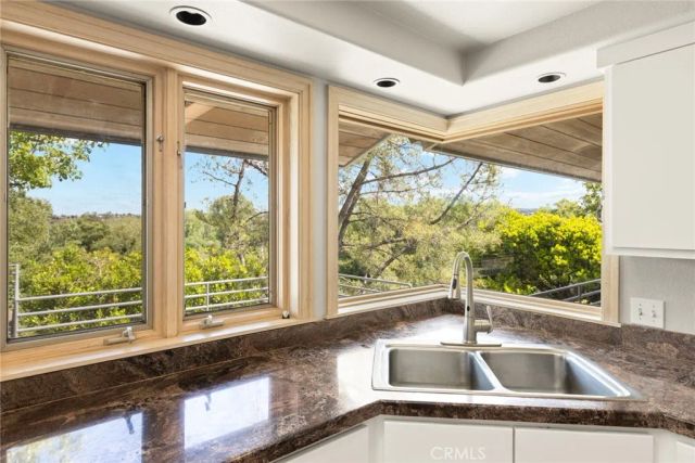 49 Spanish Garden Drive, Chico, CA 95928