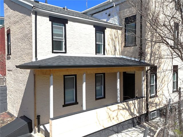 1327 Reddour St, Central North Side, PA 15212