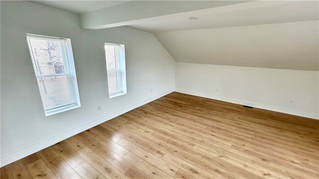 1327 Reddour St, Central North Side, PA 15212