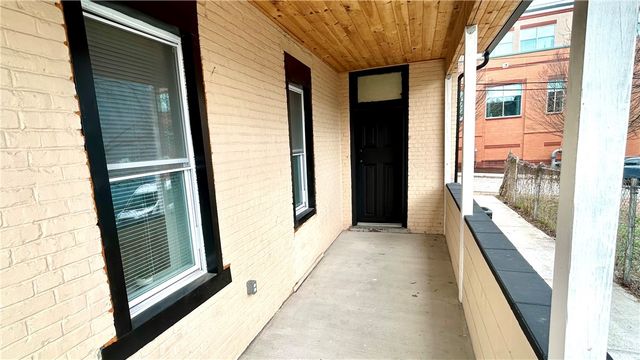 1327 Reddour St, Central North Side, PA 15212