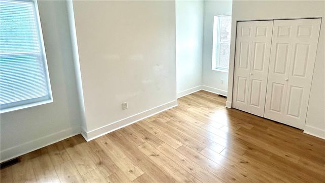 1327 Reddour St, Central North Side, PA 15212