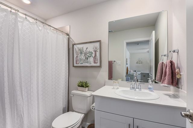 2401 Sagamore Street, Fort Worth, TX 76179