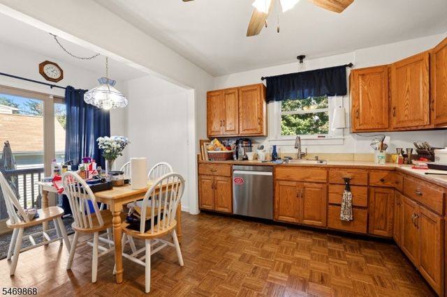 901 Maple Ave, South Plainfield Boro, NJ 07080
