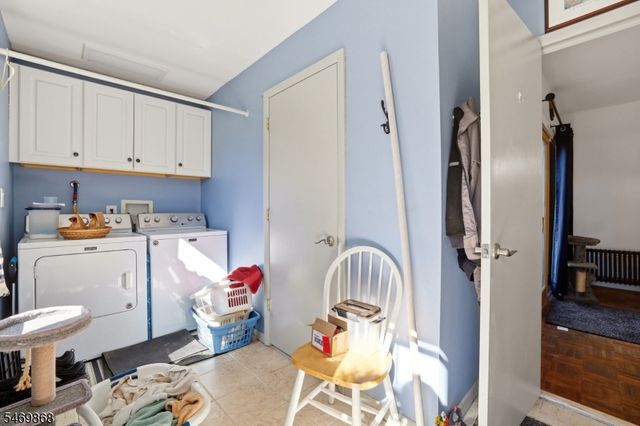 901 Maple Ave, South Plainfield Boro, NJ 07080