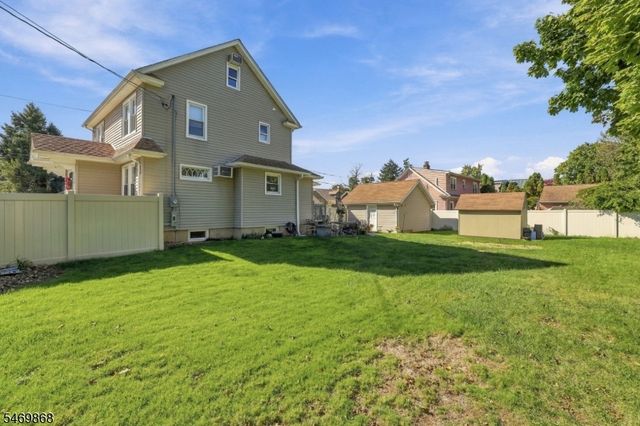 901 Maple Ave, South Plainfield Boro, NJ 07080