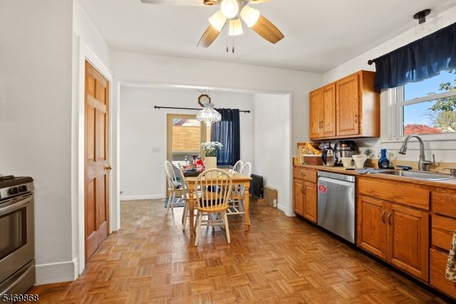 901 Maple Ave, South Plainfield Boro, NJ 07080