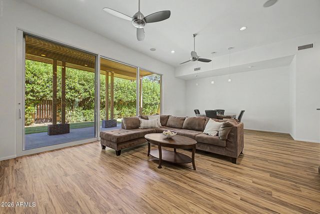 3443 N 51ST Street, Phoenix, AZ 85018