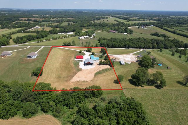 1510 Mount Carmel Road, Clever, MO 65631