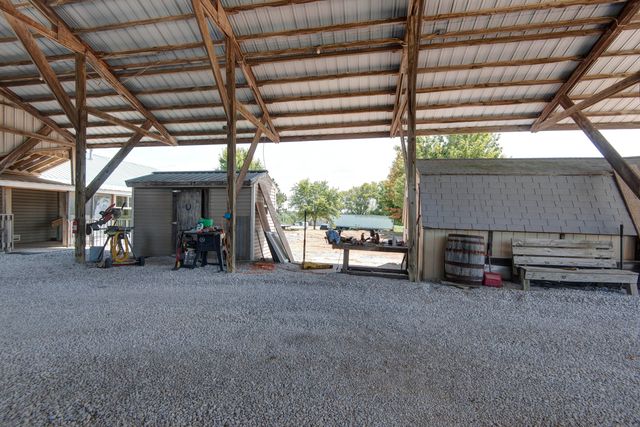 1510 Mount Carmel Road, Clever, MO 65631