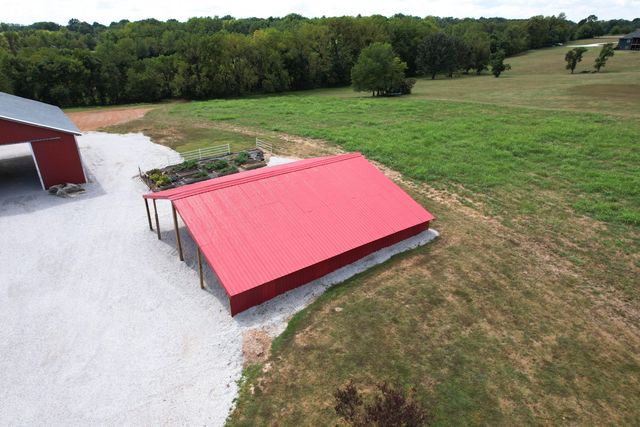 1510 Mount Carmel Road, Clever, MO 65631