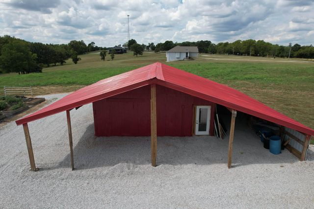 1510 Mount Carmel Road, Clever, MO 65631