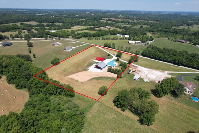 1510 Mount Carmel Road, Clever, MO 65631