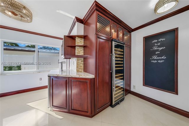 800 SE 3rd Ter, Pompano Beach, FL 33060