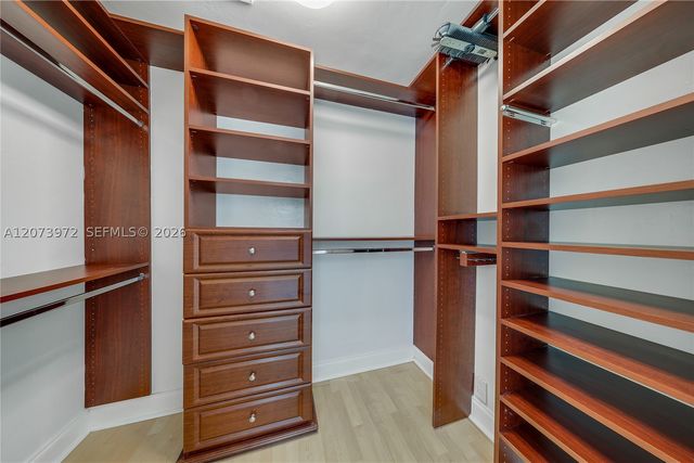 800 SE 3rd Ter, Pompano Beach, FL 33060