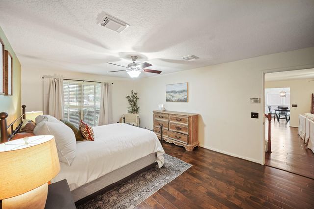 7934 Feather Springs Drive, Houston, TX 77095