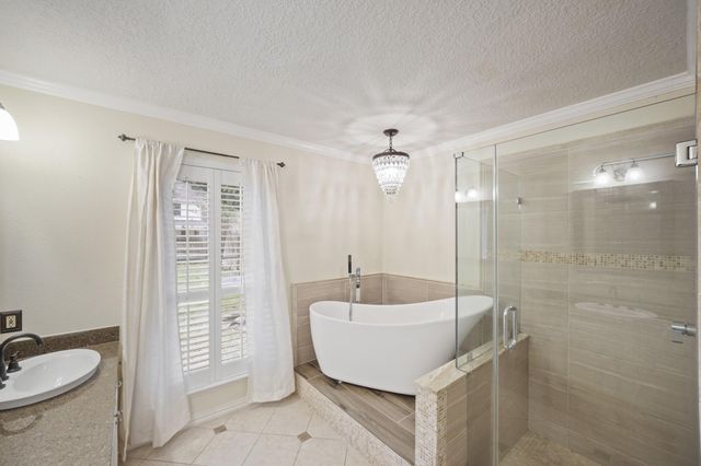 7934 Feather Springs Drive, Houston, TX 77095