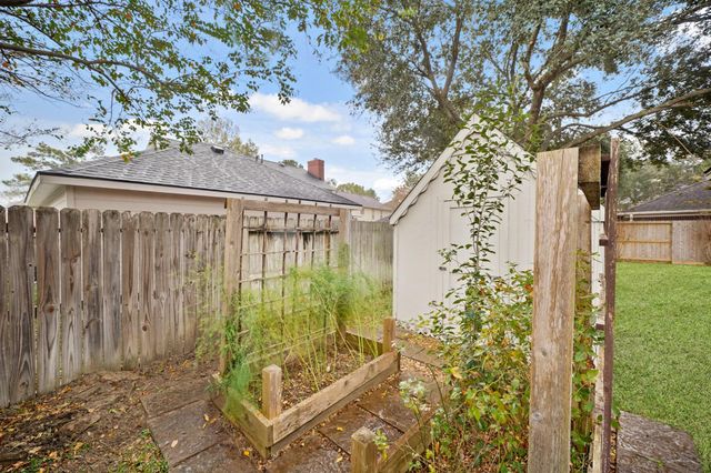 7934 Feather Springs Drive, Houston, TX 77095