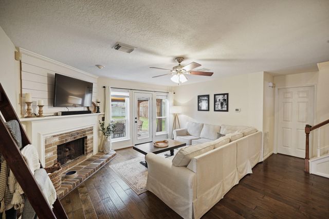 7934 Feather Springs Drive, Houston, TX 77095