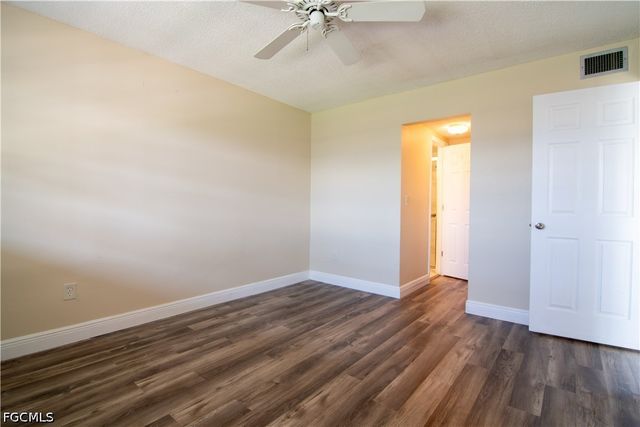 4940 Vincennes ST 106, Cape Coral, FL 33904