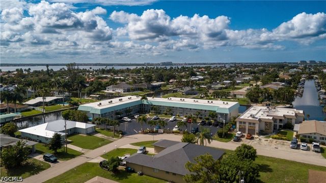 4940 Vincennes ST 106, Cape Coral, FL 33904