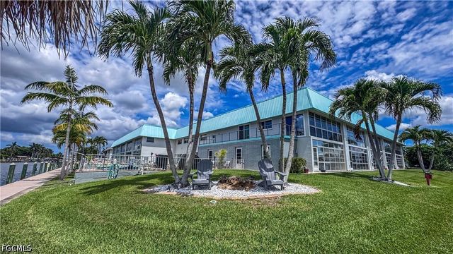 4940 Vincennes ST 106, Cape Coral, FL 33904