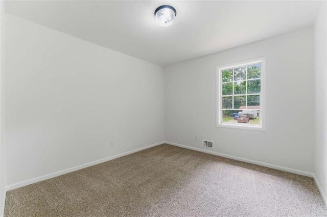 5824 Oakleaf Way, Stone Mountain, GA 30087